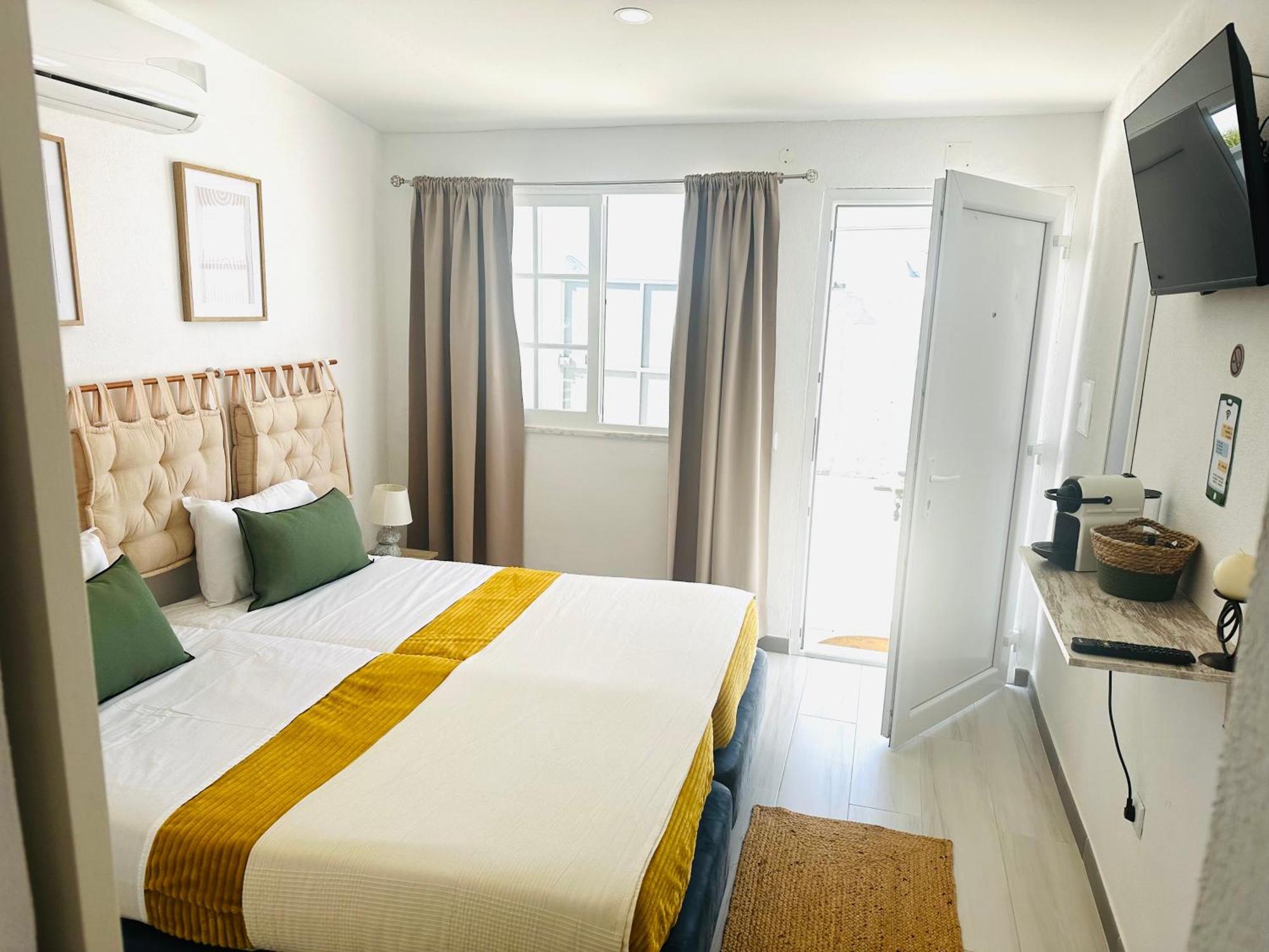 Vilar HelEsa Guesthouse Alandroal Extérieur photo